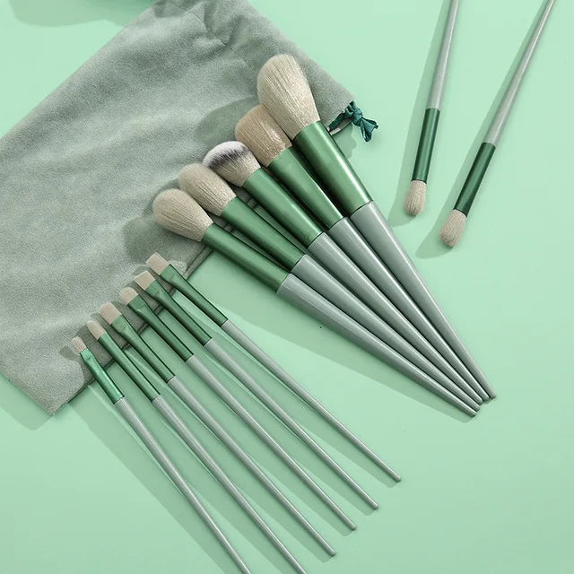 13-Piece Soft Makeup Brush Set with Beauty Bag