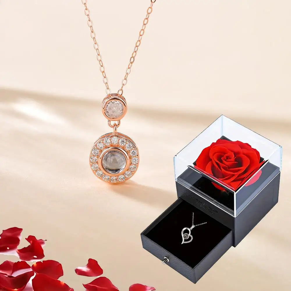 "I Love You" Projection Necklace Gift Set