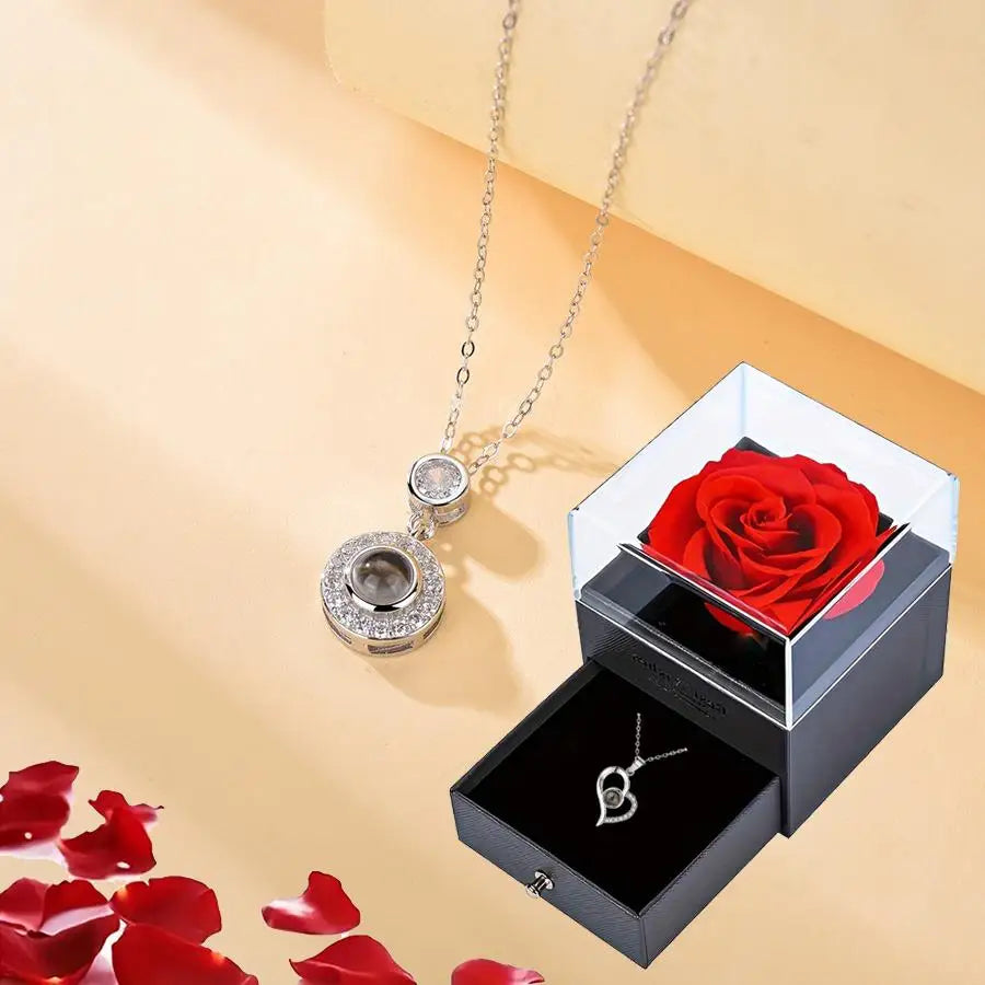 "I Love You" Projection Necklace Gift Set