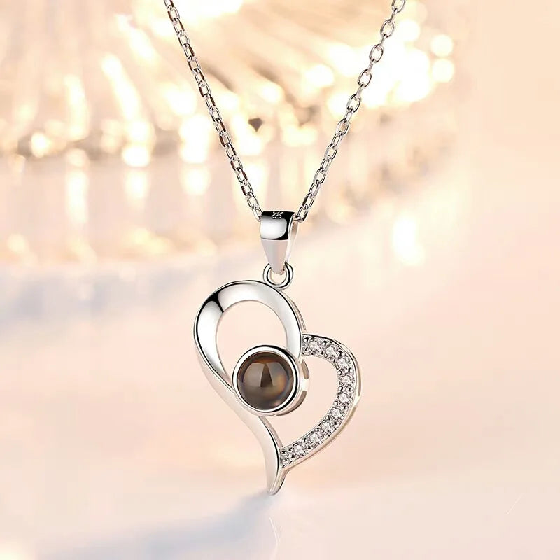 "I Love You" Projection Necklace Gift Set
