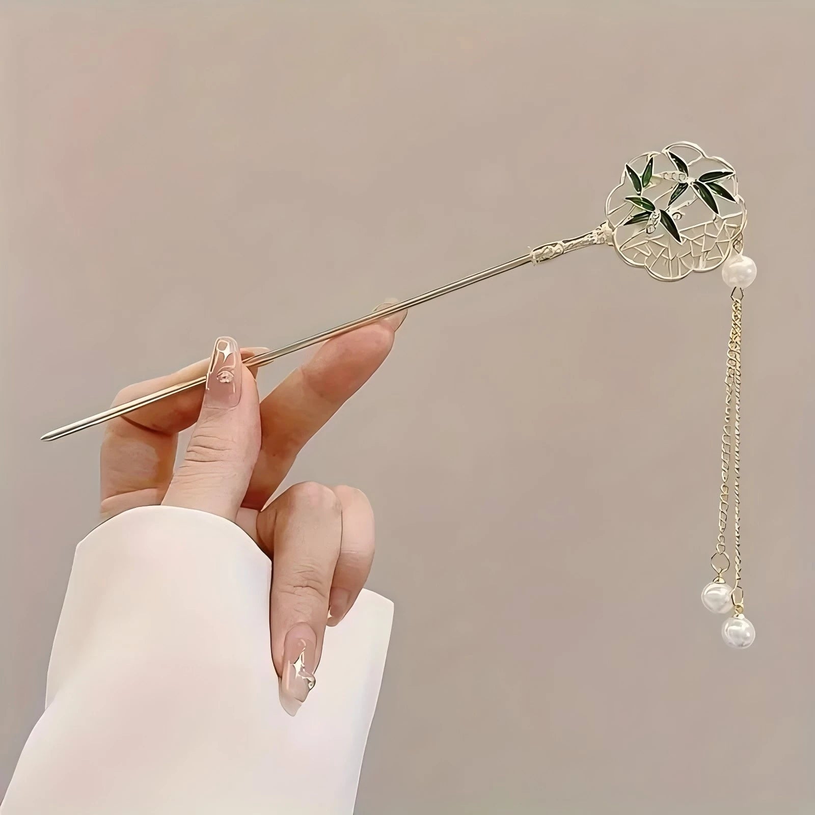 Elegant Floral Tassel Hair Stick Set