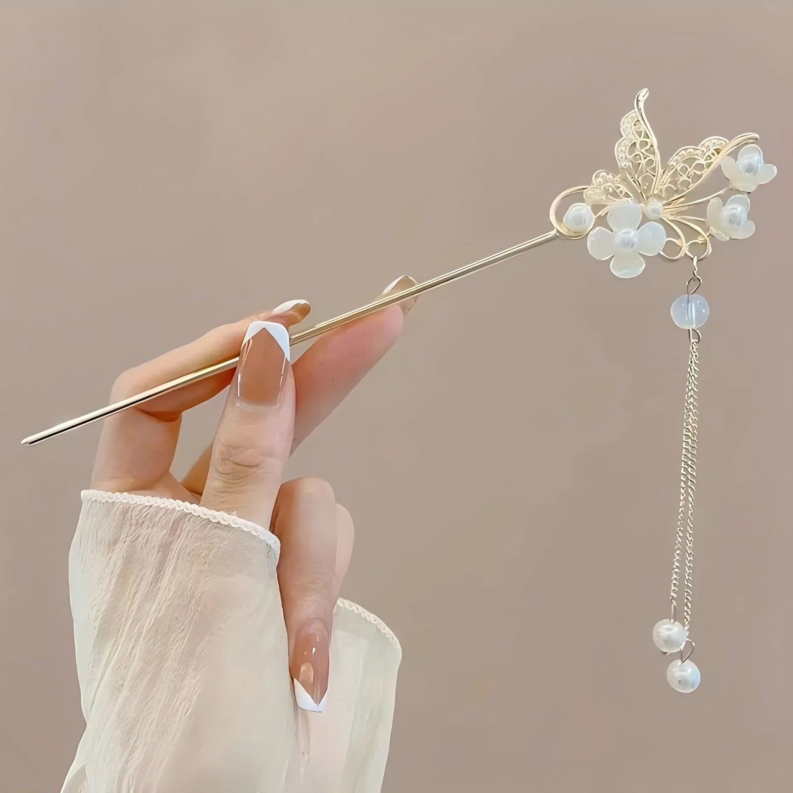 Elegant Floral Tassel Hair Stick Set